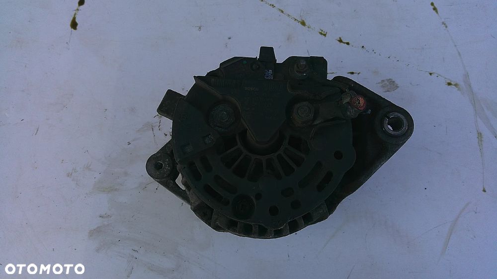OPEL ZAFIRA A 2.0T ALTERNATOR - 3