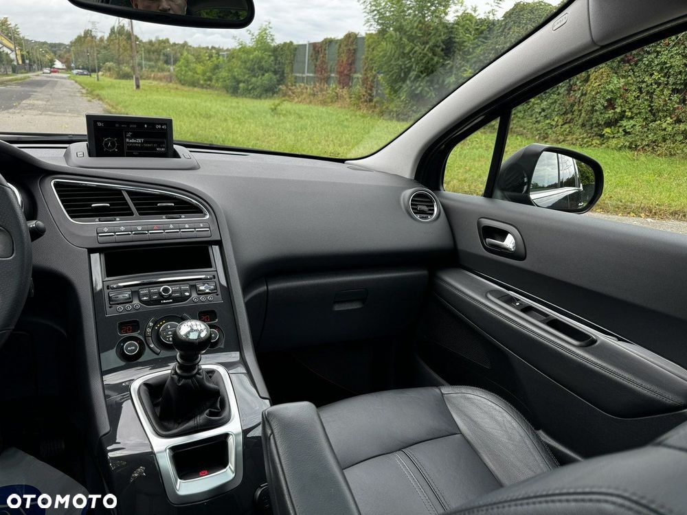 Peugeot 5008 HDI FAP 150 Premium - 8