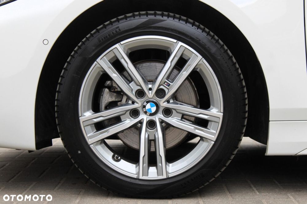 BMW Seria 1 118i M Sport - 4