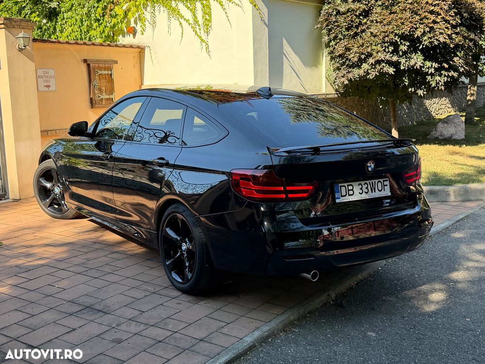 BMW Seria 3 318d Edition M Sport Shadow - 40