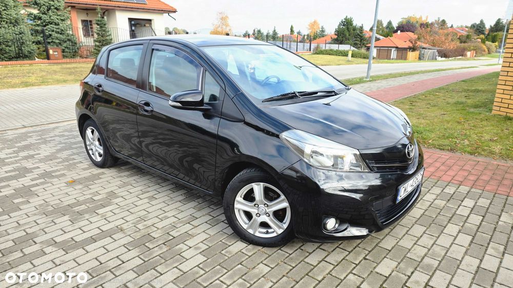 Toyota Yaris - 11