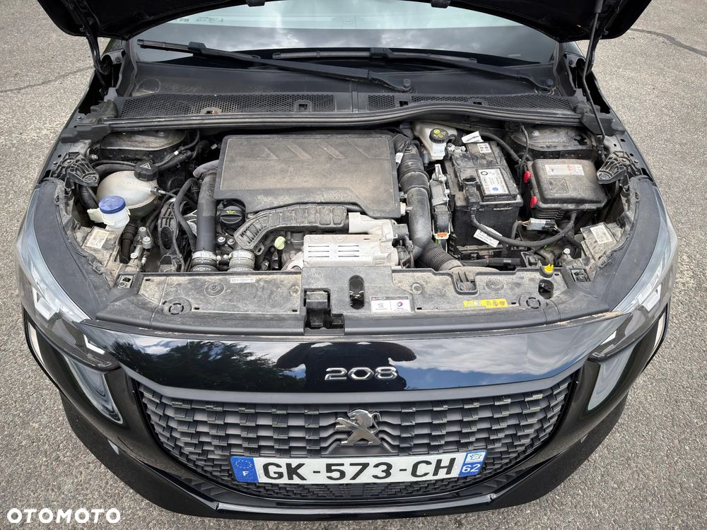 Peugeot 208 - 38