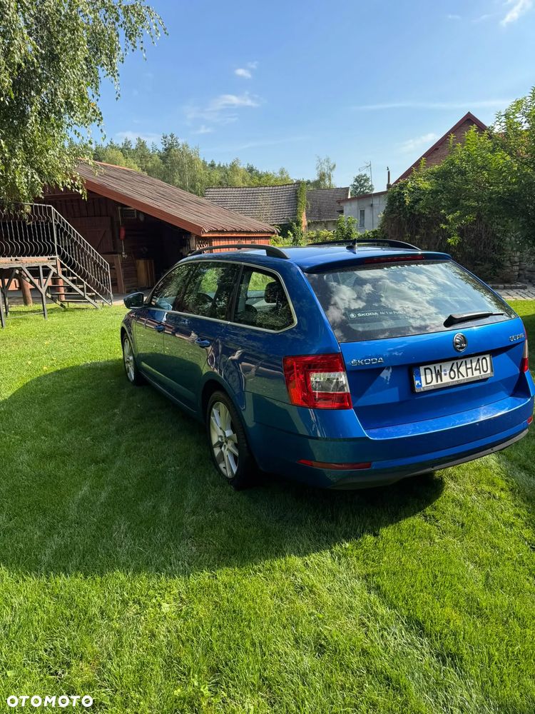 Skoda Octavia 2.0 TDI Style DSG - 9