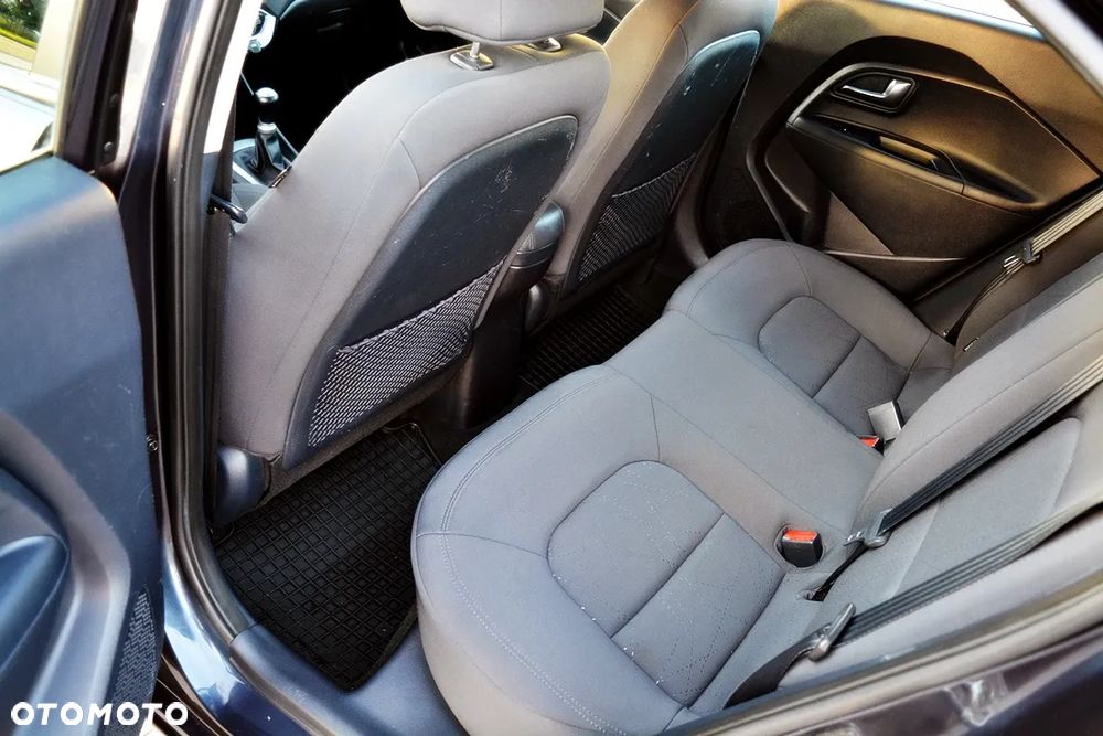 Kia Rio 1.2 Edition 7 - 16
