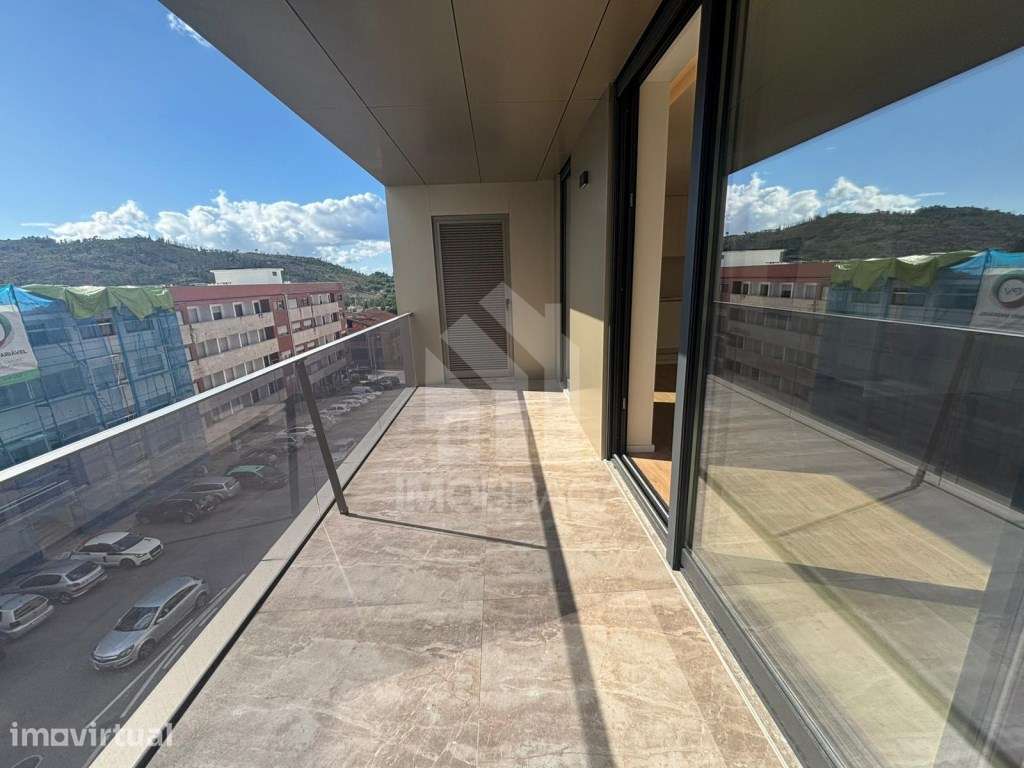 Venda Apartamento T3 Novo, em Ferreiros - Pronto a Habitar - Grande imagem: 2/27