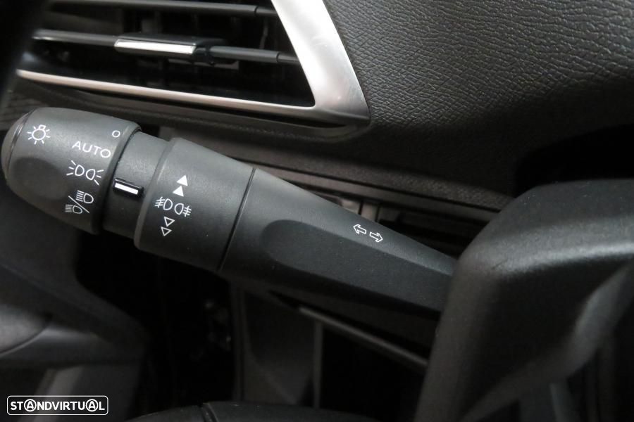 Peugeot 3008 1.5 BlueHDi Style - 20