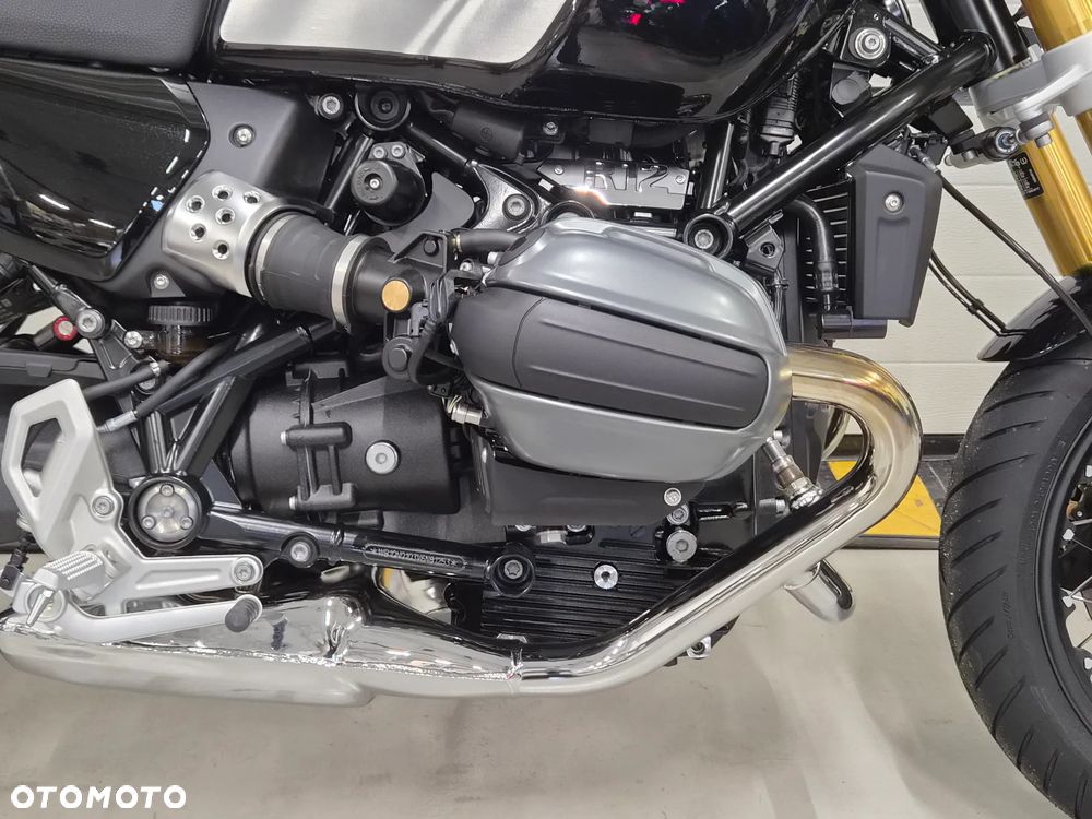 BMW R - 10