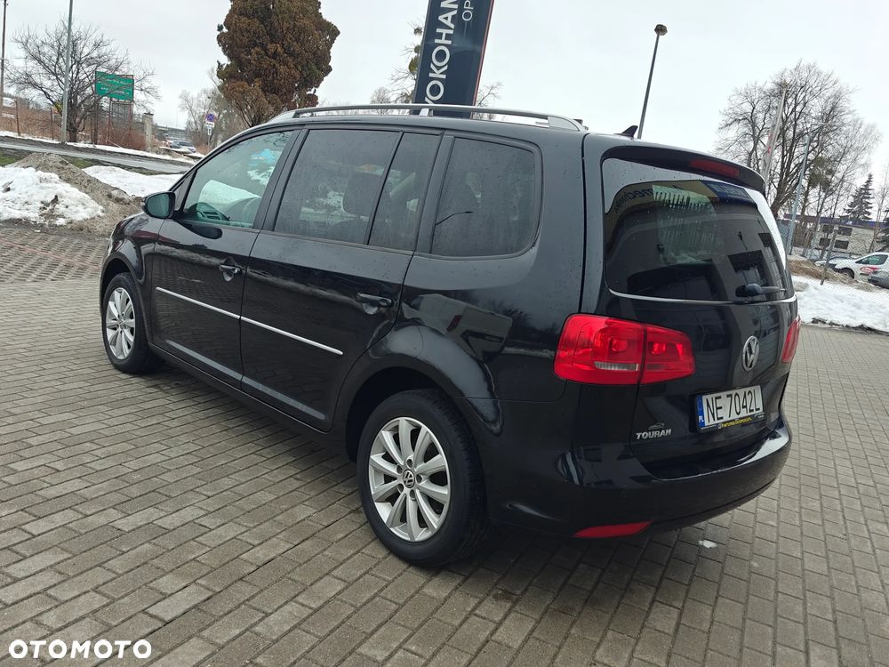 Volkswagen Touran 1.6 TDI DPF Highline - 4