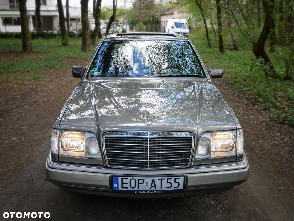 Mercedes-Benz W124 (1984-1993) - 19