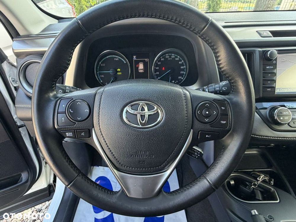 Toyota RAV4 - 22