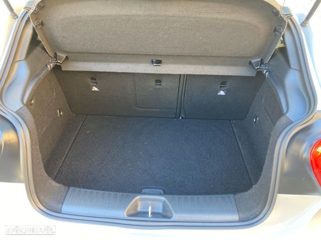 Mercedes-Benz A 180 Urban - 31
