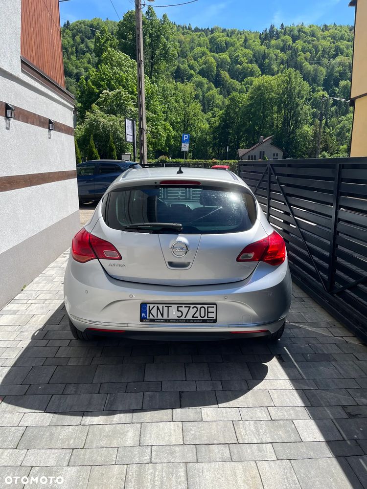Opel Astra 1.4 T Sport - 8