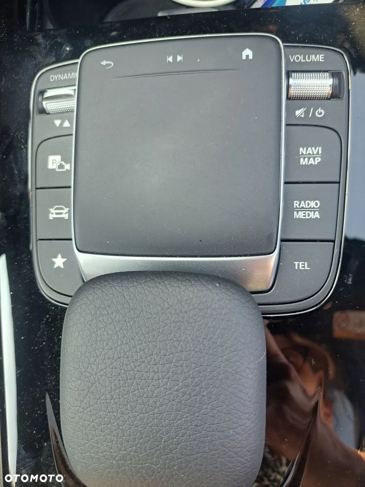 Mercedes-Benz CLA - 11