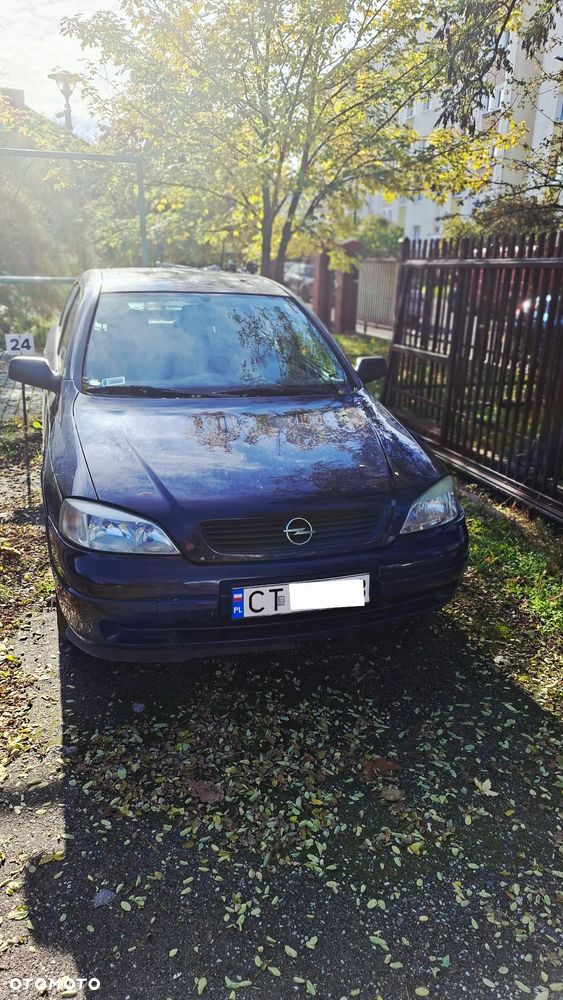 Opel Astra - 2