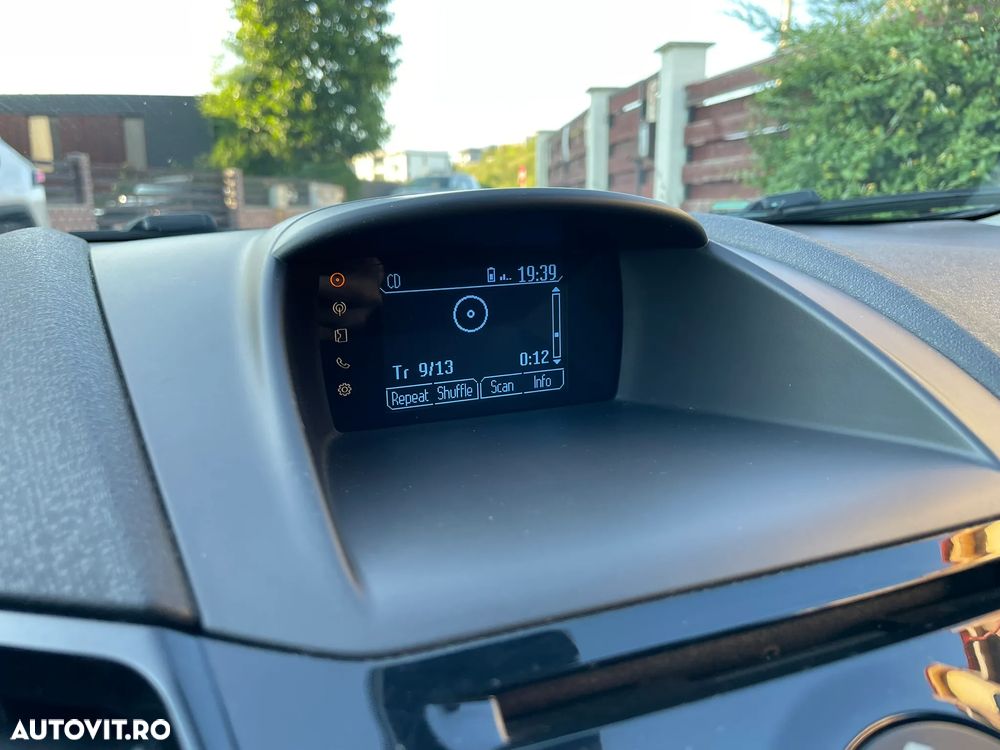 Ford Fiesta 1.0 EcoBoost Titanium - 25