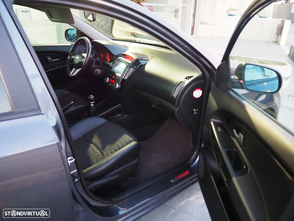 Kia Ceed SW - 9