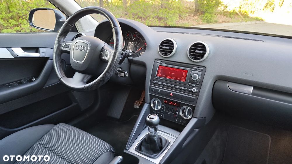 Audi A3 Sportback 2.0 TDI Ambition - 31