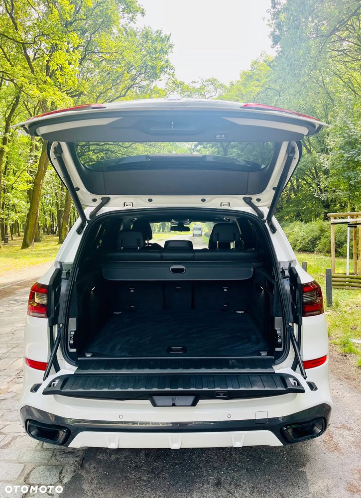 BMW X5 xDrive40d mHEV - 11