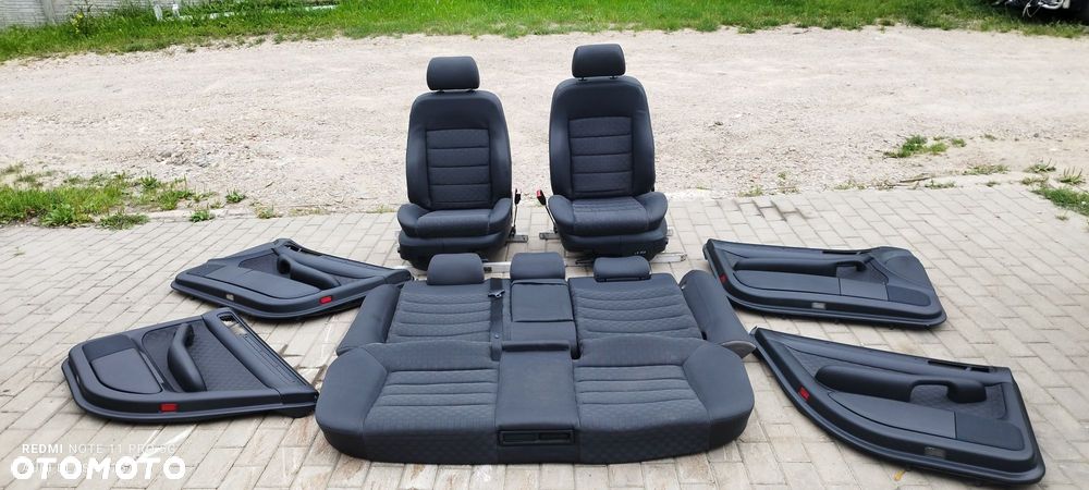 Fotel Fotele Zestaw Welur Czarna Krata Kubełki Grzane Audi A6 C5 Kombi 99 rok Części Blask Gołdap