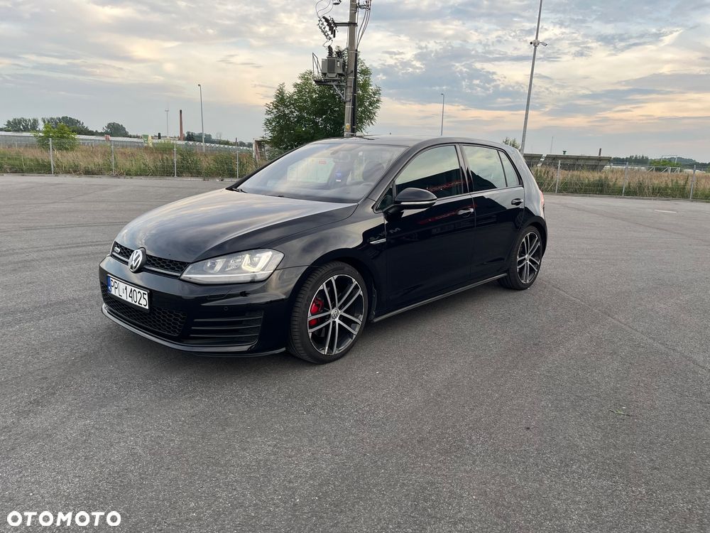 Volkswagen Golf VII 2.0 TDI BMT GTD - 1
