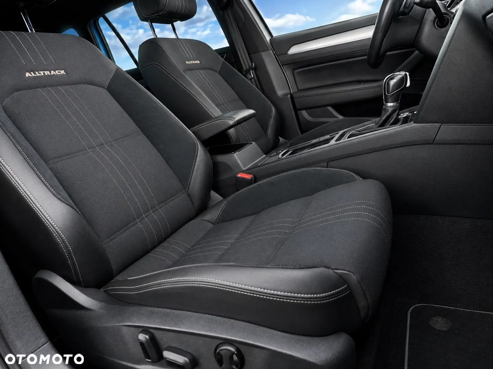 Volkswagen Passat Alltrack 2.0 TDI SCR 4Motion DSG (BMT) - 18