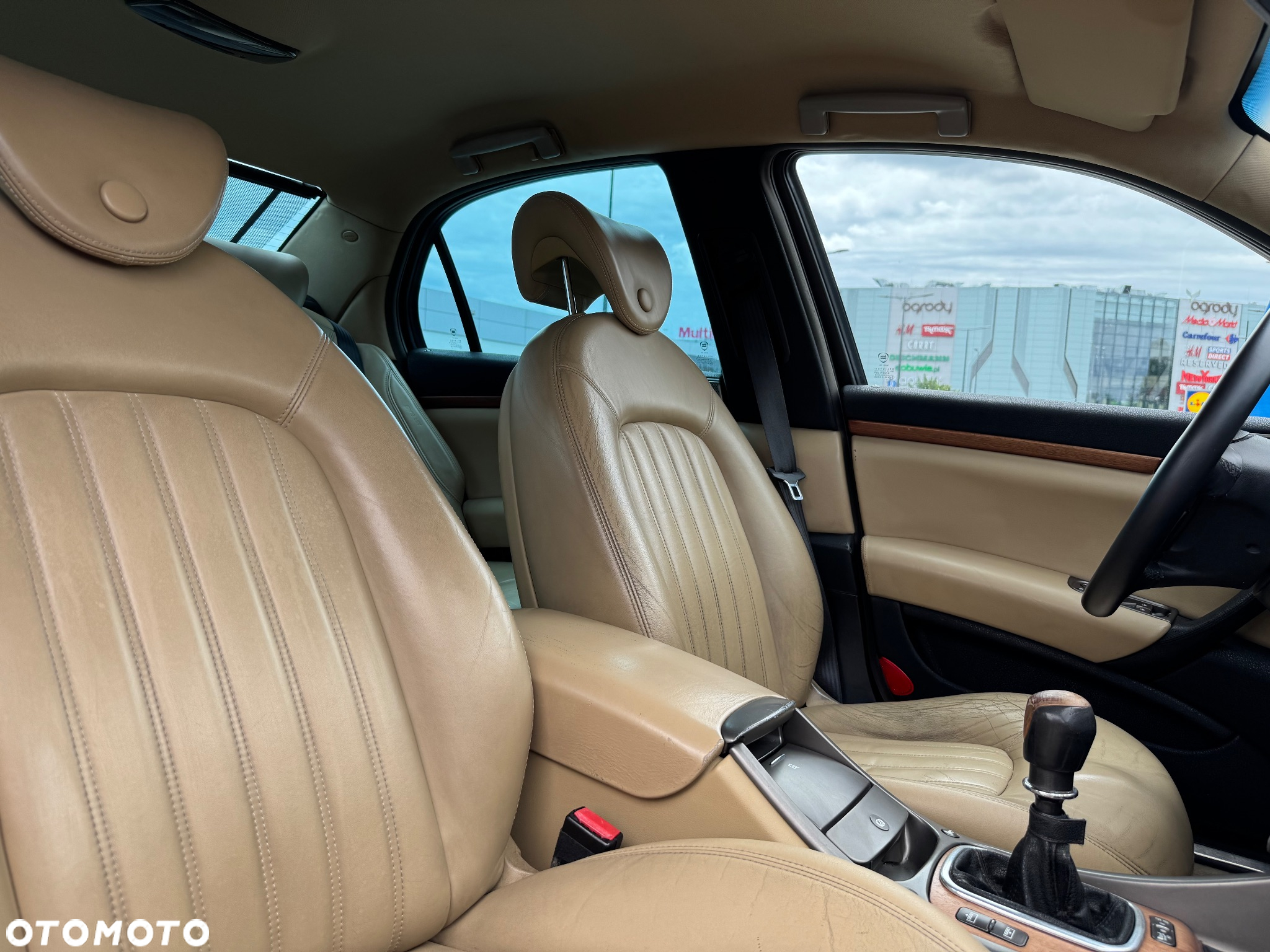 Lancia Thesis 2.4 JTD 20v Executive - 18