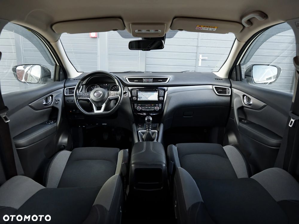 Nissan Qashqai 1.5 dCi N-Connecta - 16