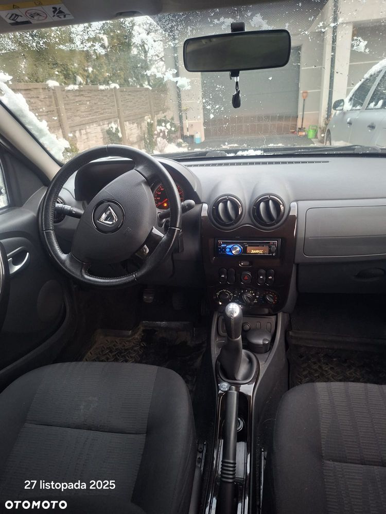 Dacia Duster 1.6 Laureate Euro5 - 8