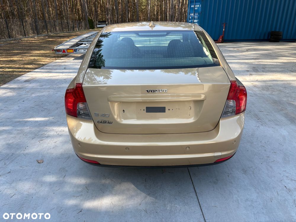 Volvo S40 1.6D DPF DRIVe - 6