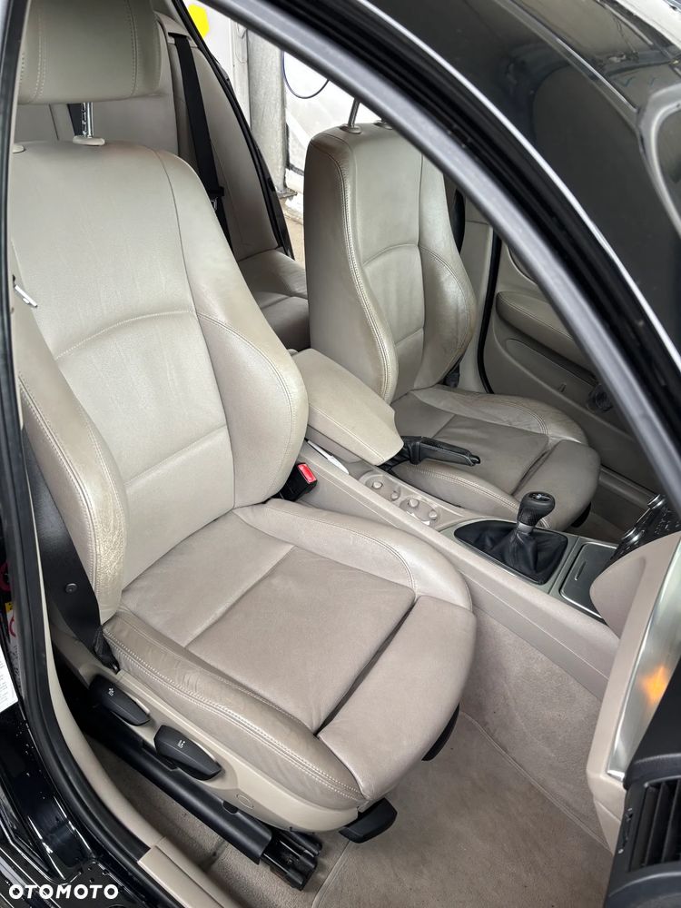 BMW Seria 1 118i - 15