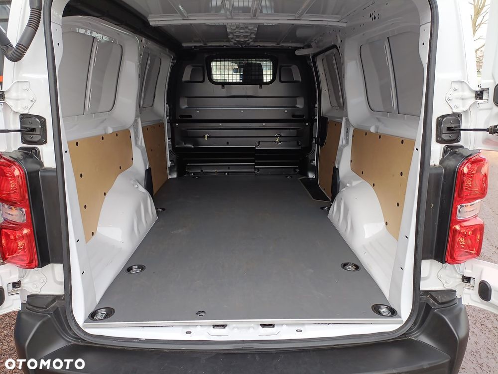 Toyota PROACE - 14