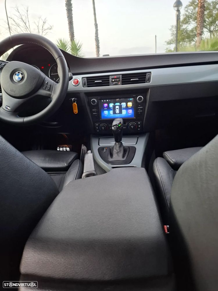 BMW 320 dA Exclusive - 9