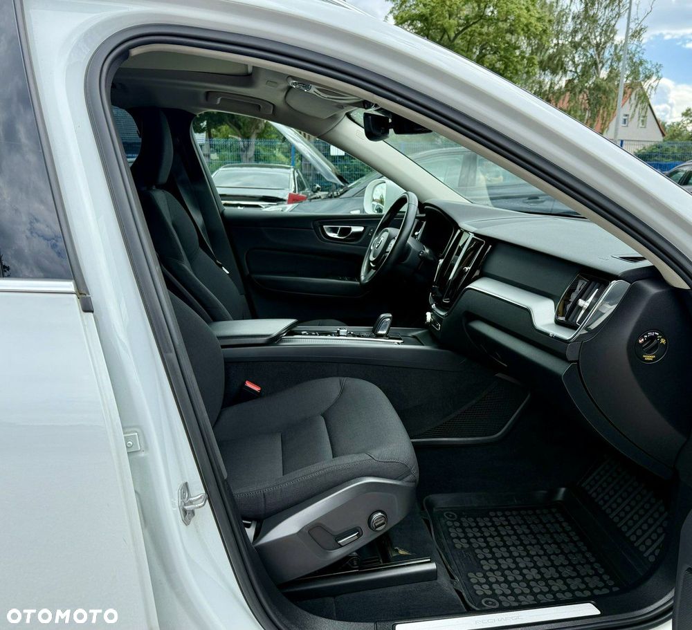 Volvo XC 60 T6 AWD Plug-In Hybrid Inscription - 13