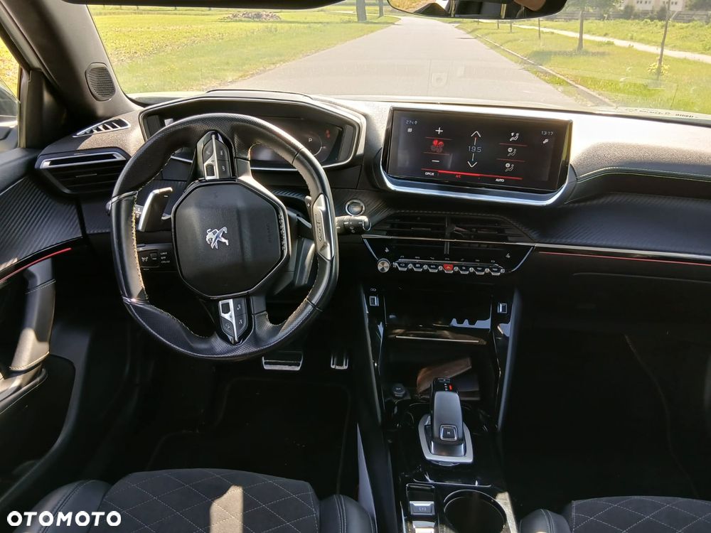 Peugeot 2008 - 17