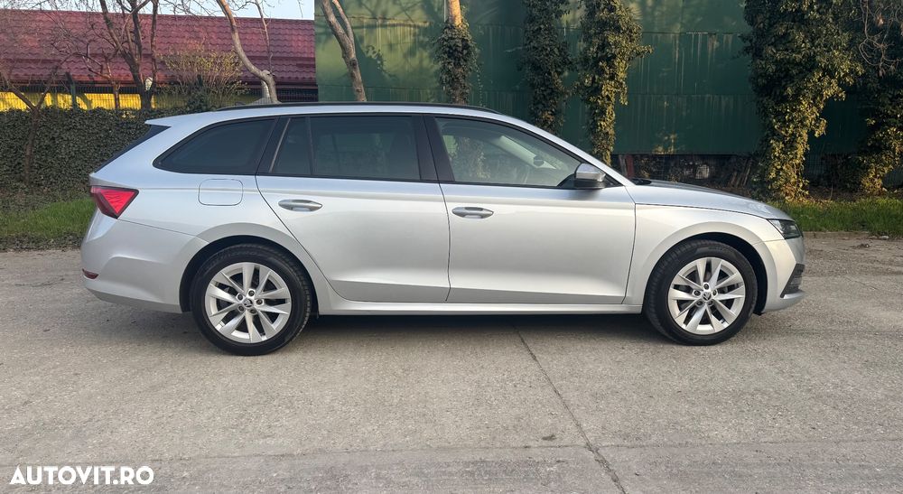 Skoda Octavia 2.0 TDI Style - 3