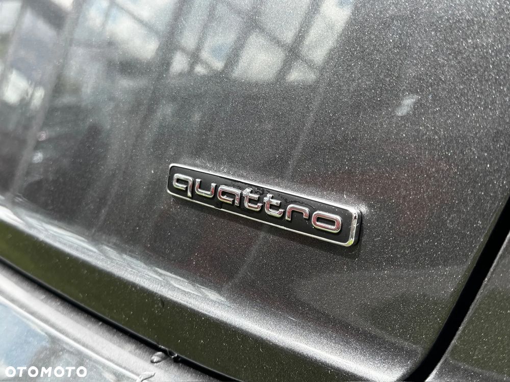 Audi Q8 TFSI e PHEV 360 kW Quattro Tiptronic - 11