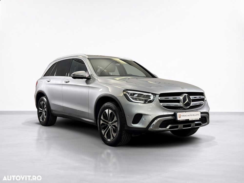 Mercedes-Benz GLC 300 e 4MATIC - 8