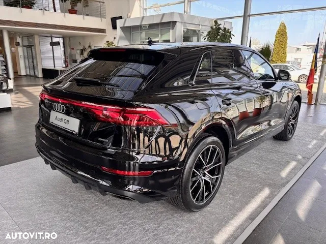 Audi Q8 55 TFSI e quattro Tiptronic PHEV - 4