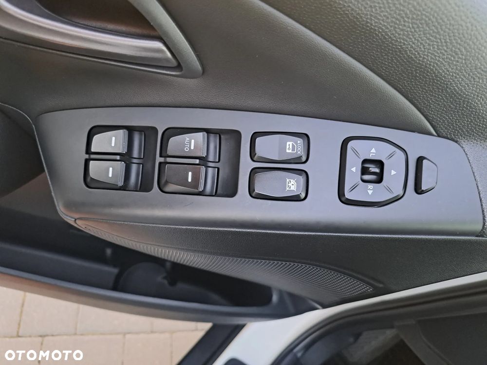 Hyundai ix35 2.0 CRDi 4WD Premium - 23