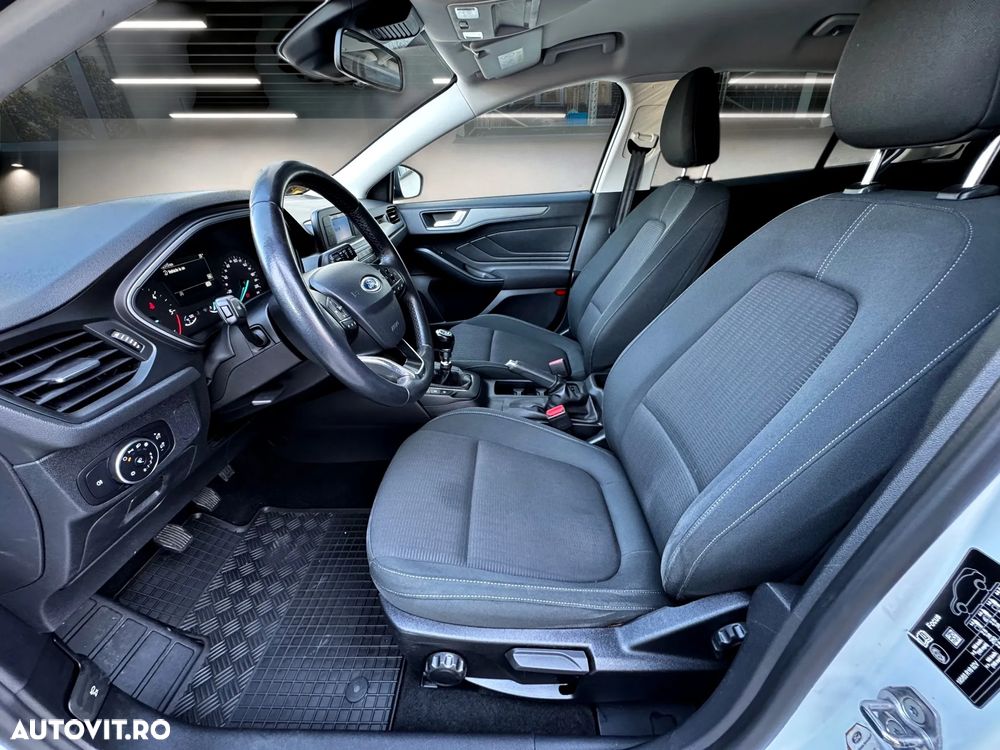Ford Focus 1.5 EcoBlue Connected - 6