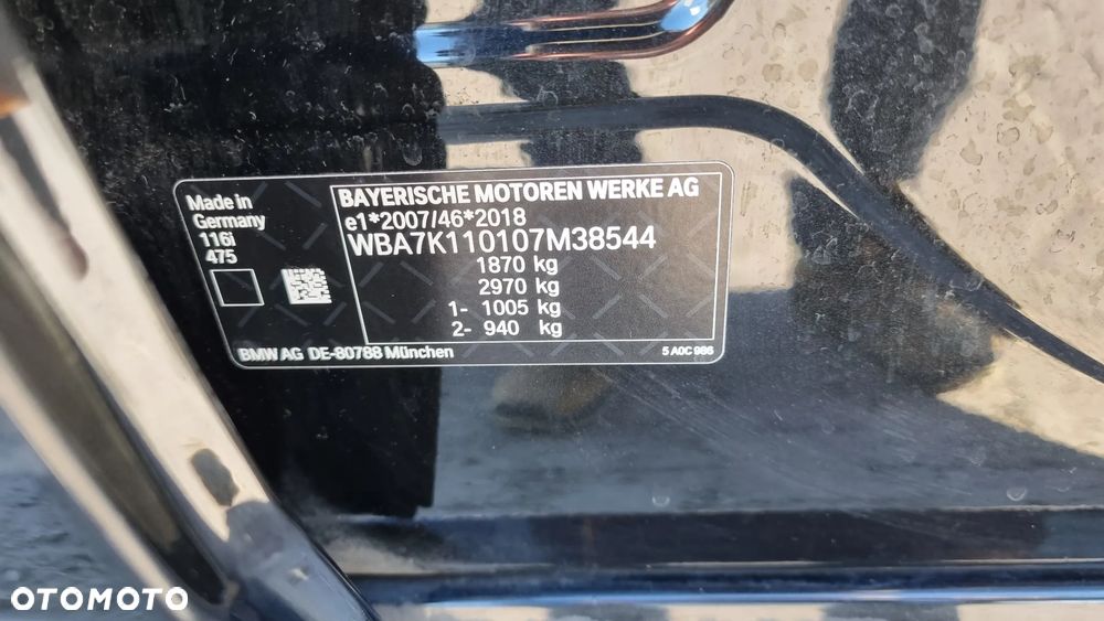 BMW Seria 1 - 30