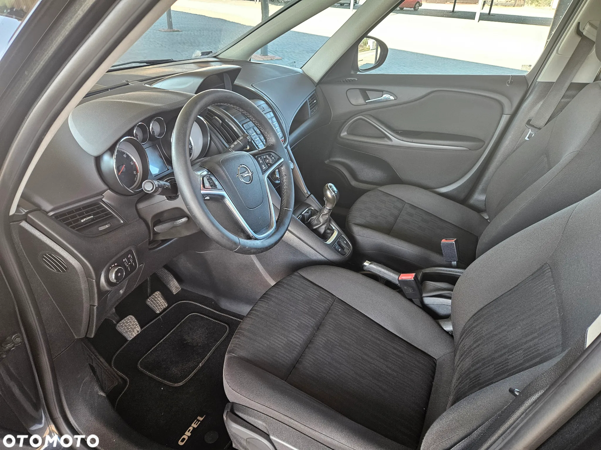 Opel Zafira 2.0 CDTI Enjoy EcoFLEX S&S - 12