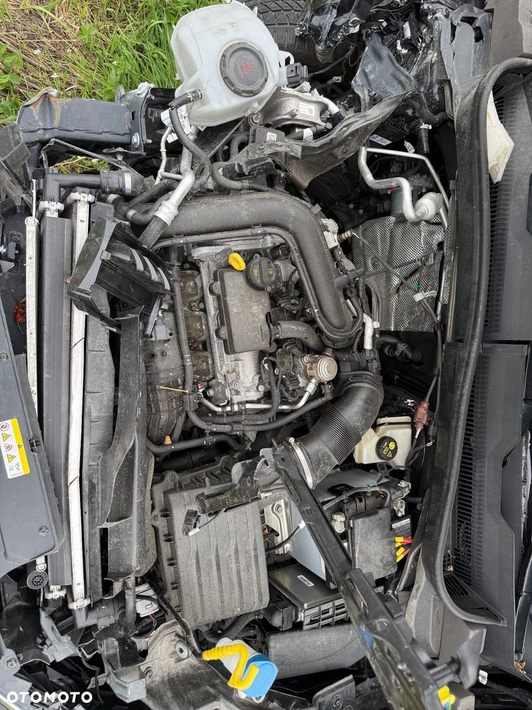 Volkswagen T-Cross - 5