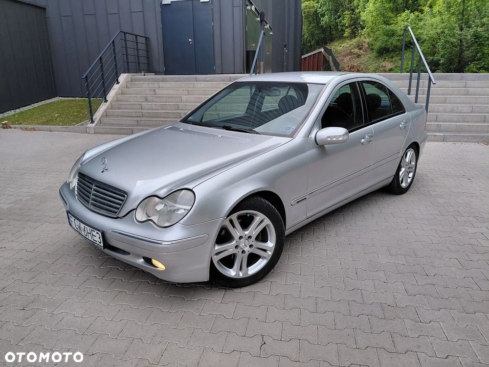 Mercedes-Benz Klasa C 220 CDI Elegance - 2
