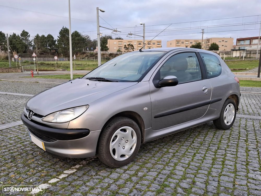 Peugeot 206 1.1 Color Line - 1