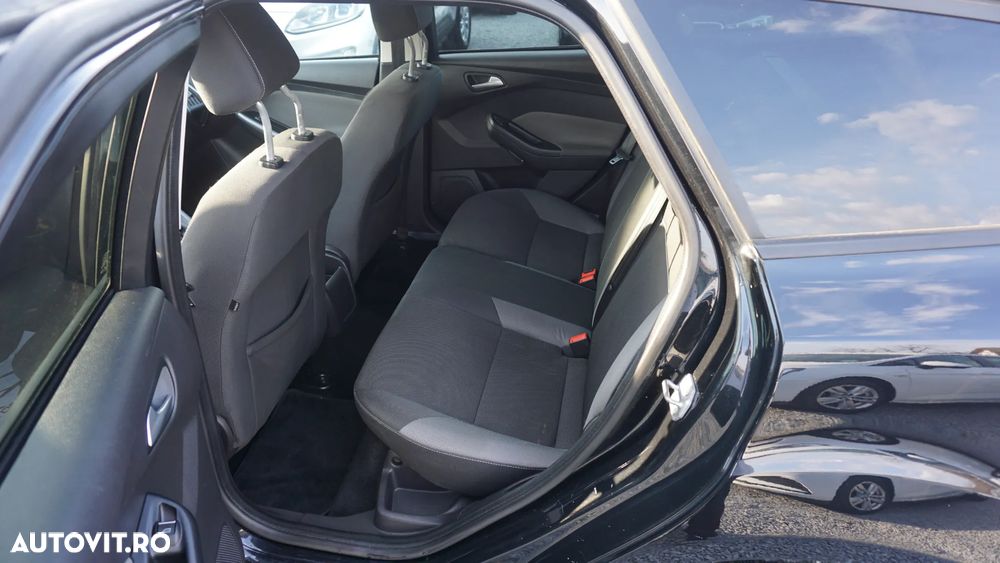 Ford Focus 1.0 EcoBoost Start-Stopp-System TREND - 9