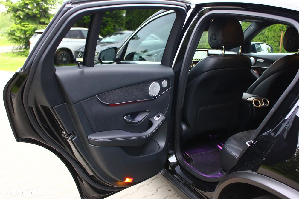 Mercedes-Benz GLC - 31