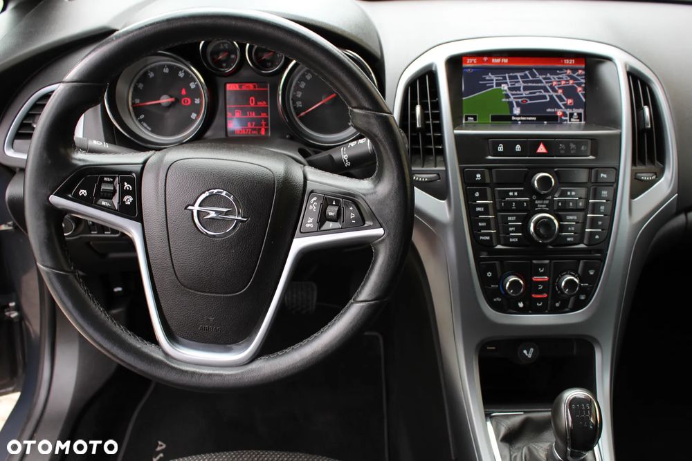 Opel Astra - 20