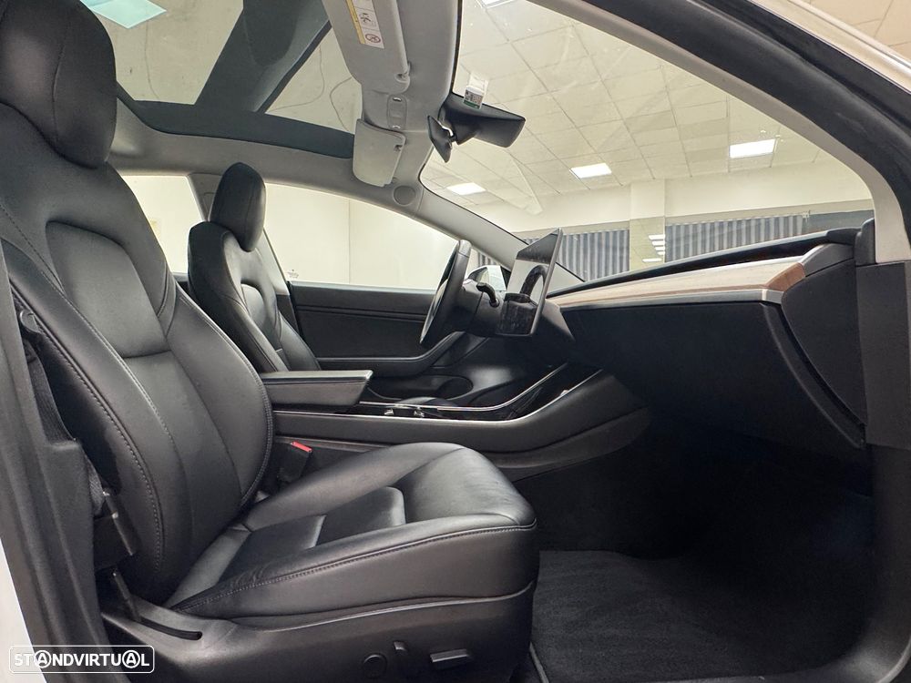 Tesla Model 3 Long Range AWD Dual Motor - 30