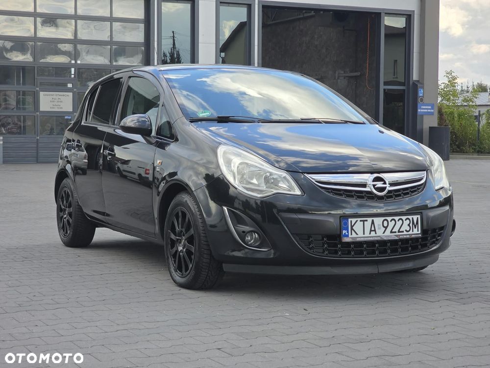 Opel Corsa 1.4 16V 150 Jahre - 6